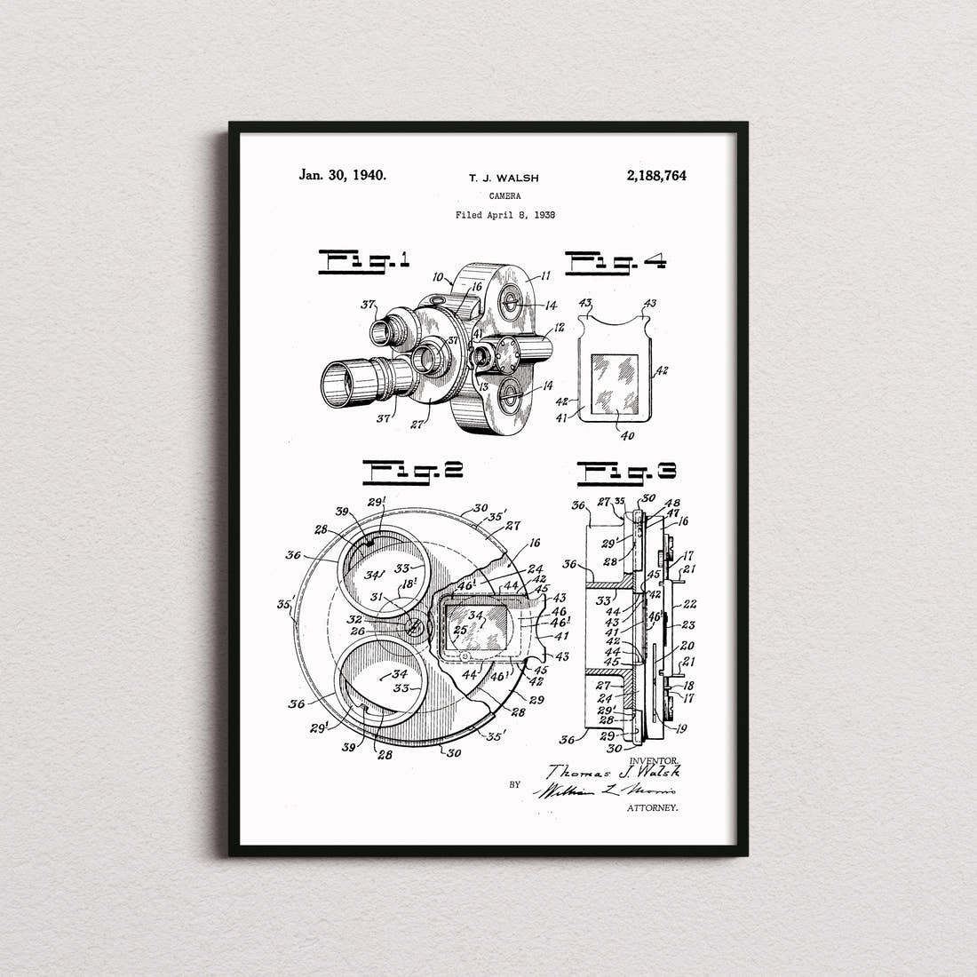 Camera 1938 Patent Print in the white colourway, framed